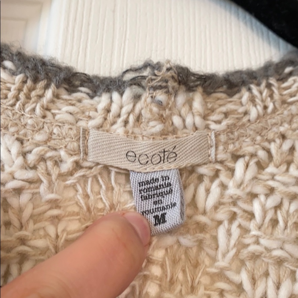 Long Cardigan - Picture 2 of 3